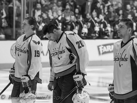 Niklas Backström, Troy Brouwer, Evgeny Kuznetsov